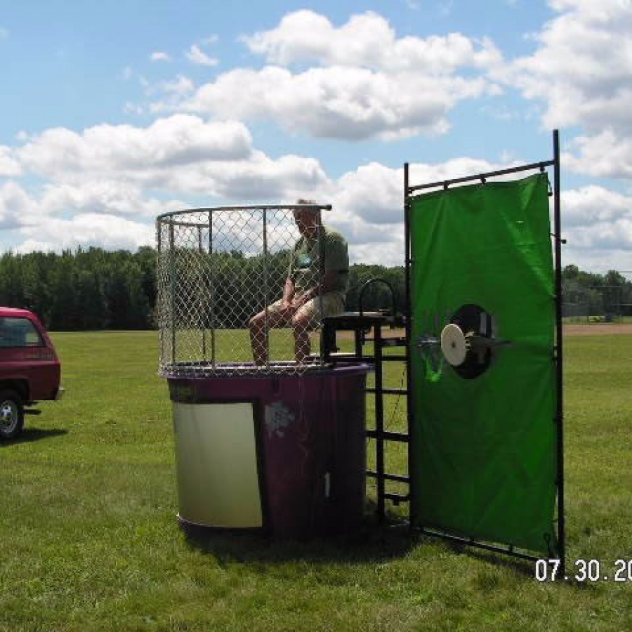 Mikes turn in dunk tank